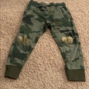 Cute camo girls sweatpants